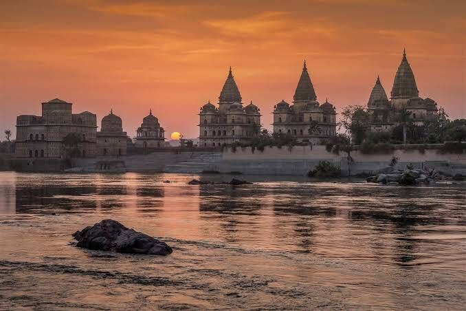 Orchha fort by Betwa river